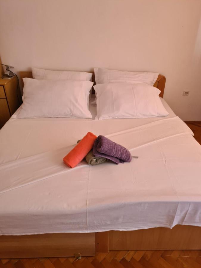 Rooms Jenifer Split Luaran gambar